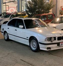 بي ام دبليو الفئة 5